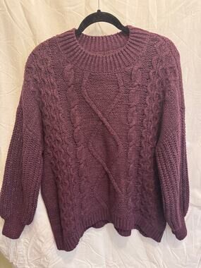 SO Burgundy Cable Knit Sweater Crewneck Pullover Women's Size XL Juniors